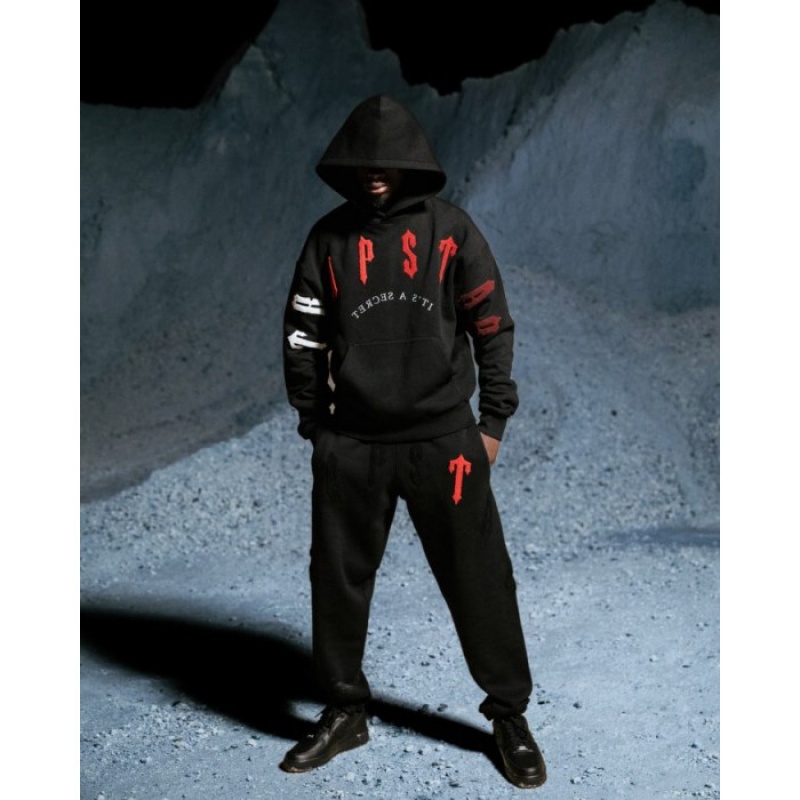 Black / Red Trapstar Irongate Arch Chenille 2.0 Men's Tracksuit India | PO01-800