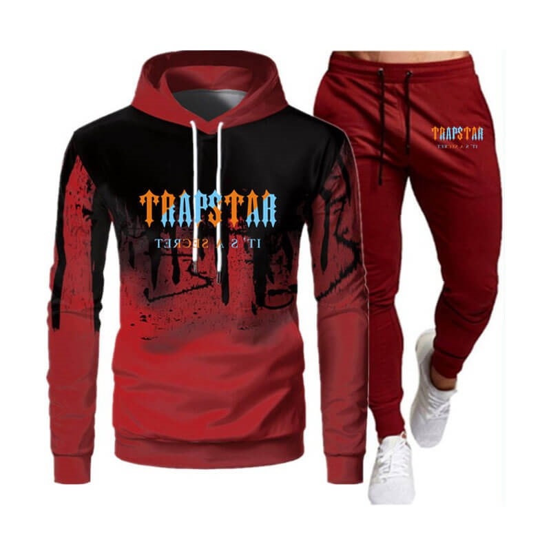 Red Trapstar It\'s a Secret Printed Logo Men\'s Tracksuit India | NS23-545